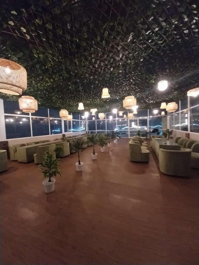 Hotel The Mussoorie International Exteriör bild