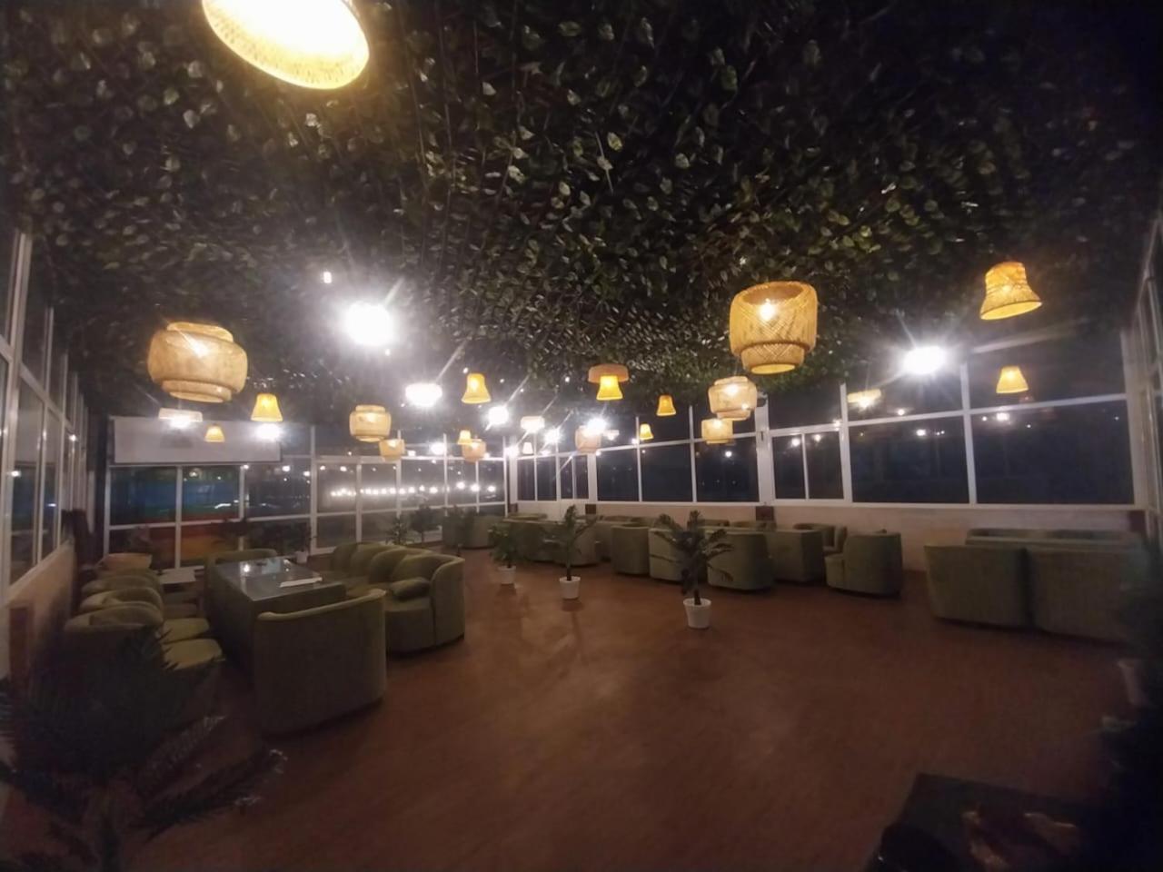 Hotel The Mussoorie International Exteriör bild