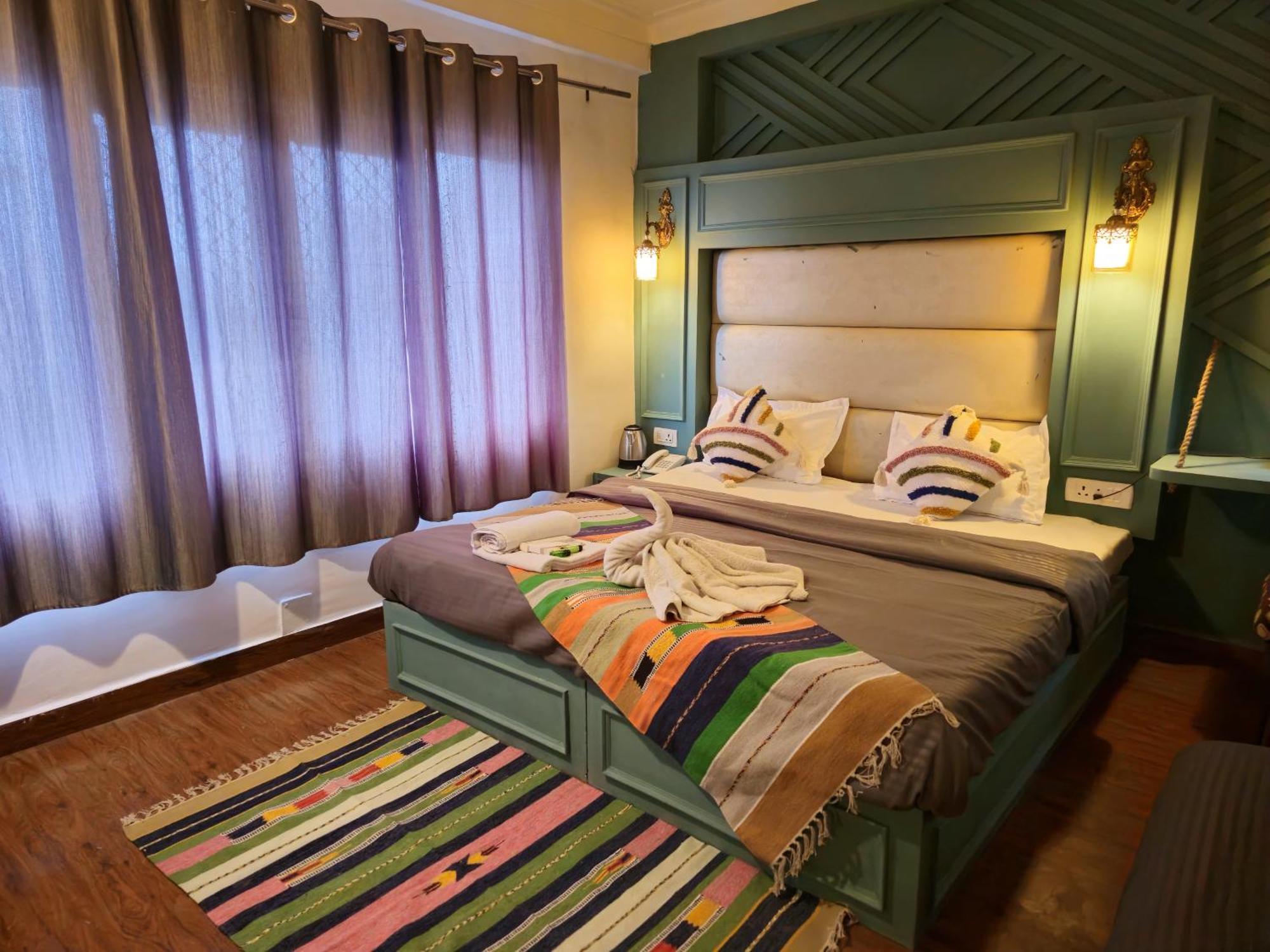 Hotel The Mussoorie International Exteriör bild